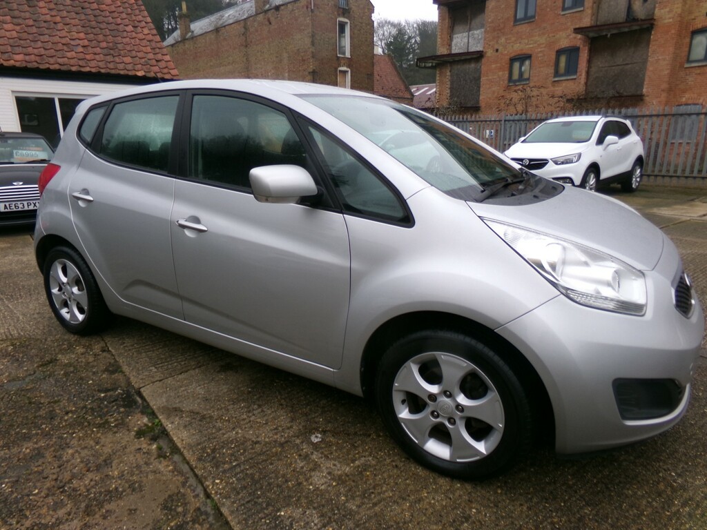 Kia Venga Mpv 1.6 2 2013 Silver #2