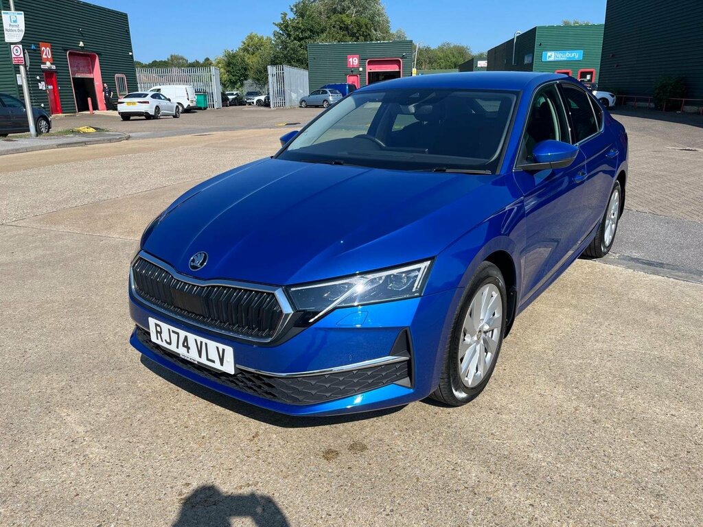 Skoda Octavia Hatchback 2.0 Tdi First Edition Dsg Euro 6 Ss 5 Blue #3