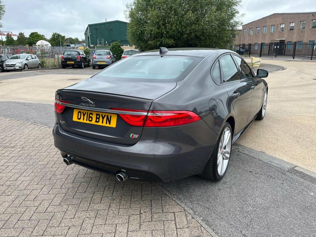 Jaguar XF Saloon 3.0D V6 S Euro 6 Ss 201616 Grey #6
