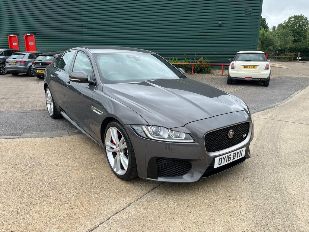 Jaguar XF Saloon 3.0D V6 S Euro 6 Ss 201616 Grey
