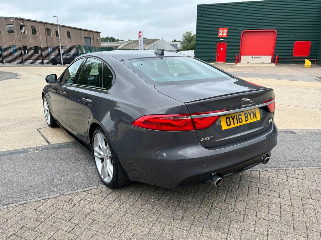 Jaguar XF Saloon 3.0D V6 S Euro 6 Ss 201616 Grey #4