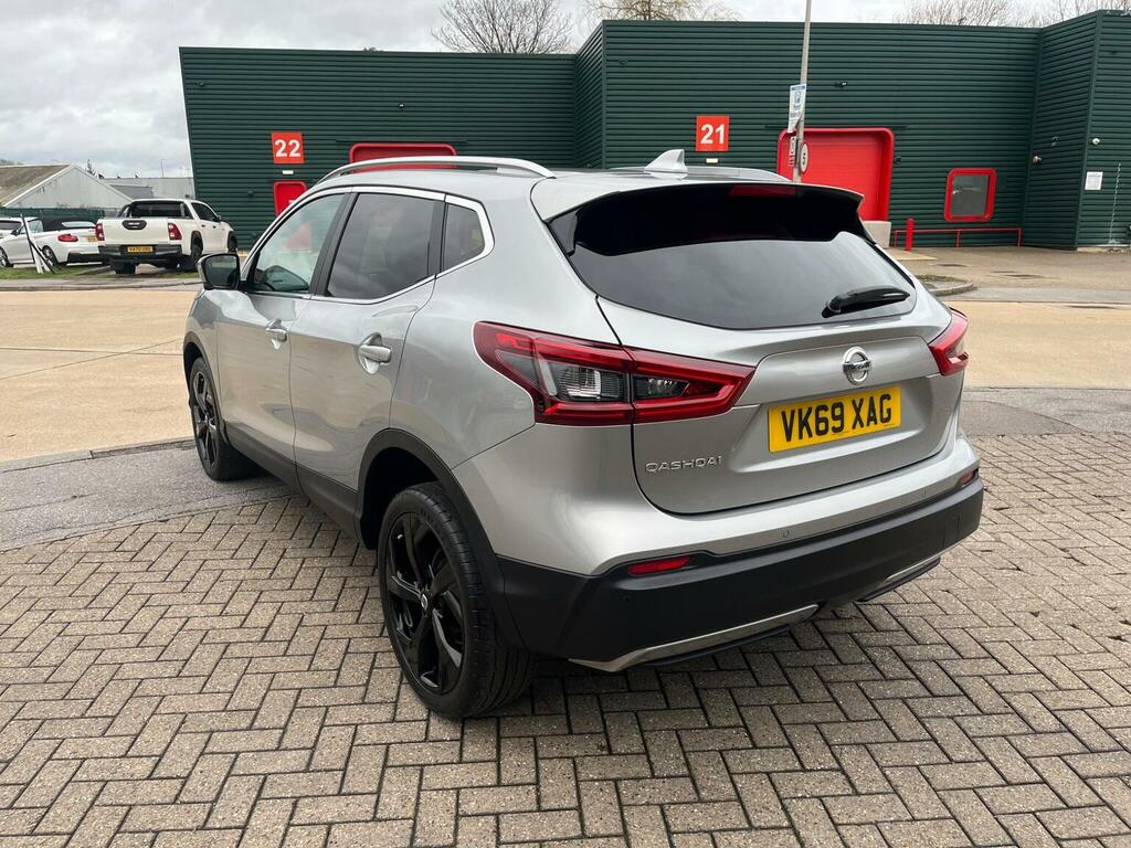 Nissan Qashqai Suv 1.3 Dig-t Tekna Dct Euro 6 Ss 201 VK69XAG Silver #4