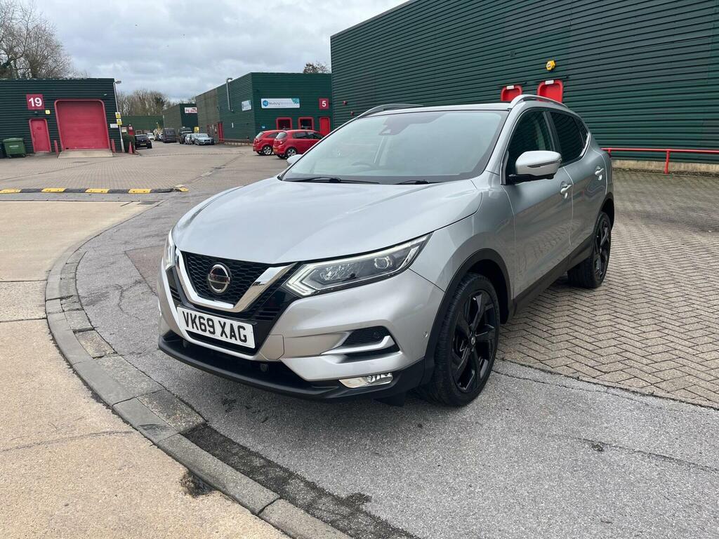 Nissan Qashqai Suv 1.3 Dig-t Tekna Dct Euro 6 Ss 201 VK69XAG Silver #3