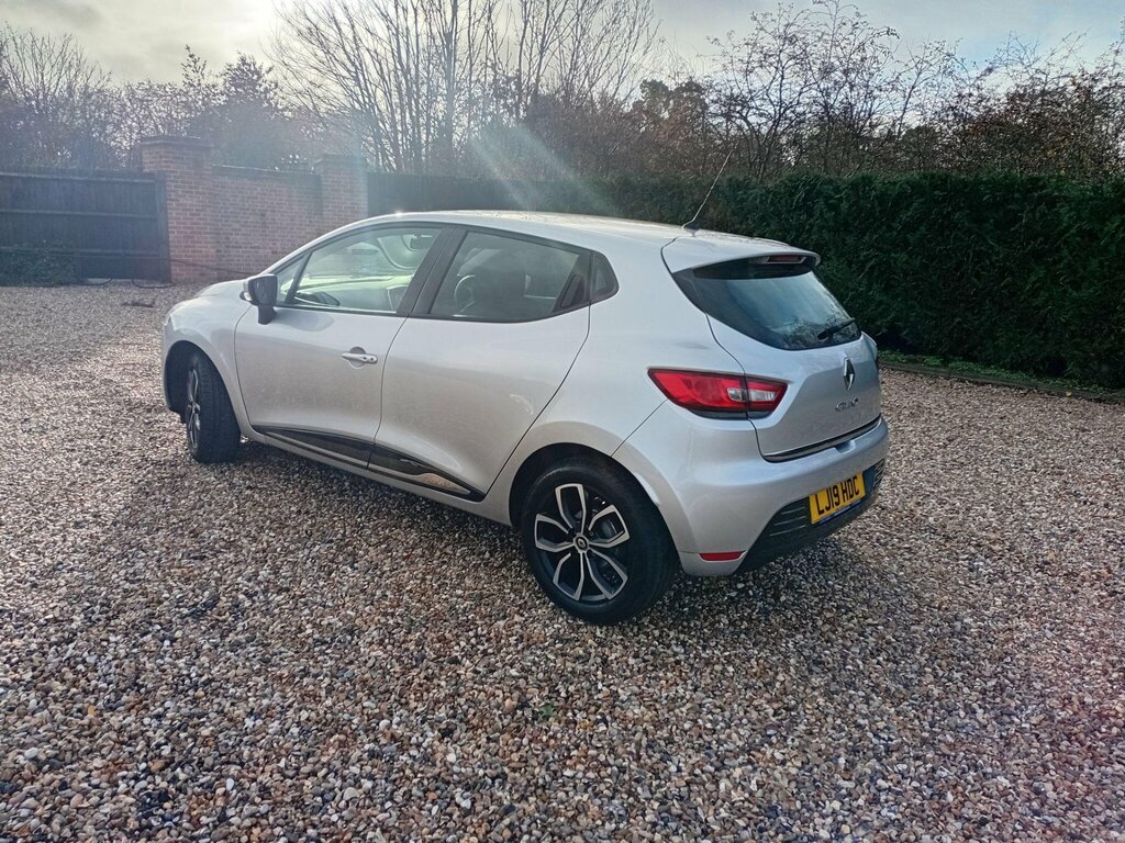 Renault Clio 1.5 Dci Play Euro 6 Ss LJ19HDC #3