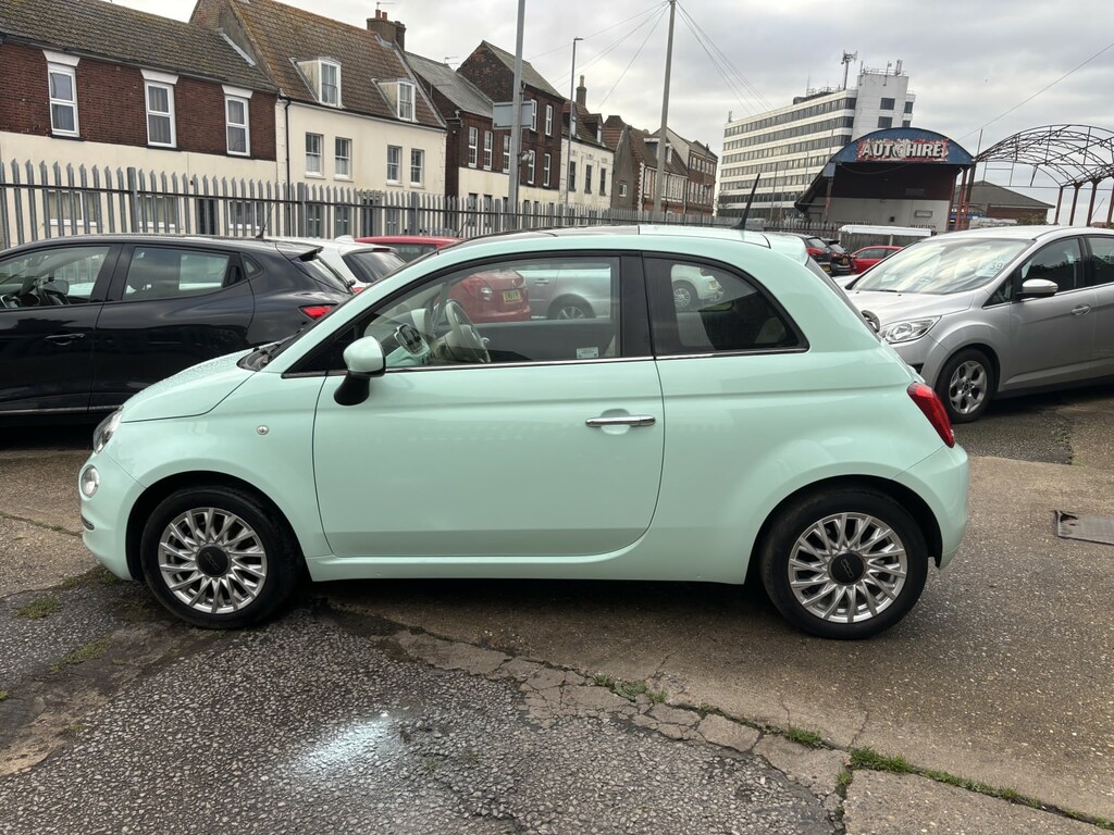 Fiat 500 Hatchback 1.2 500 My17 1.2 69Hp Lounge 2015 AO65OET Green #5