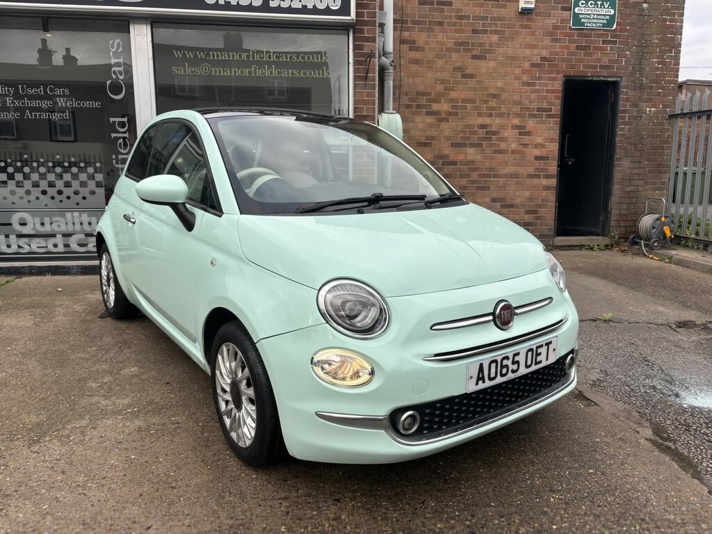 Fiat 500 Hatchback 1.2 500 My17 1.2 69Hp Lounge 2015 AO65OET Green #3
