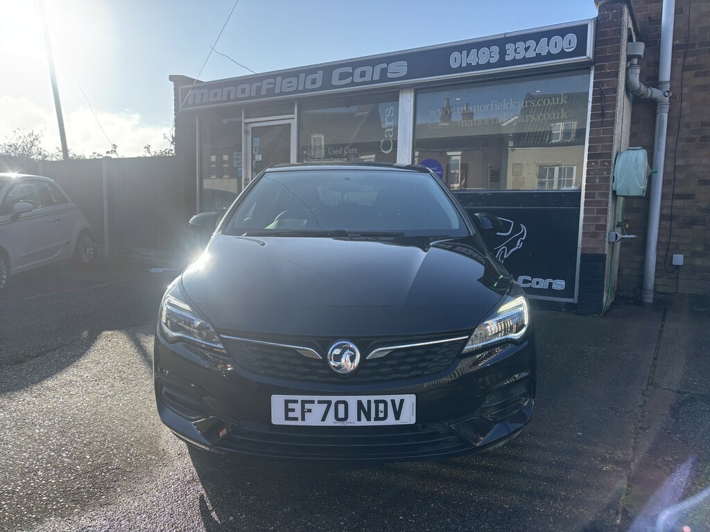 Vauxhall Astra Hatchback 1.5 Turbo D Se 2020 Black #2