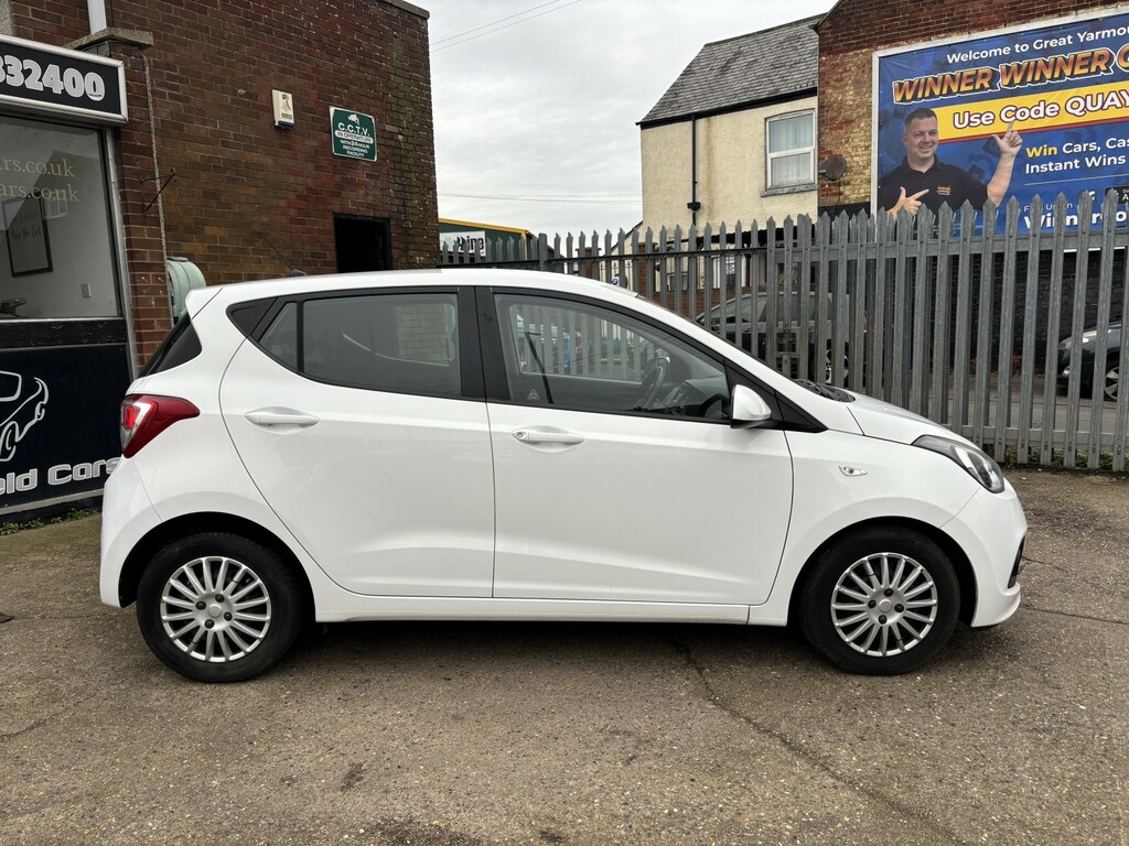 Hyundai I10 Hatchback 1.0 Se 2015 CN65OCZ White #5
