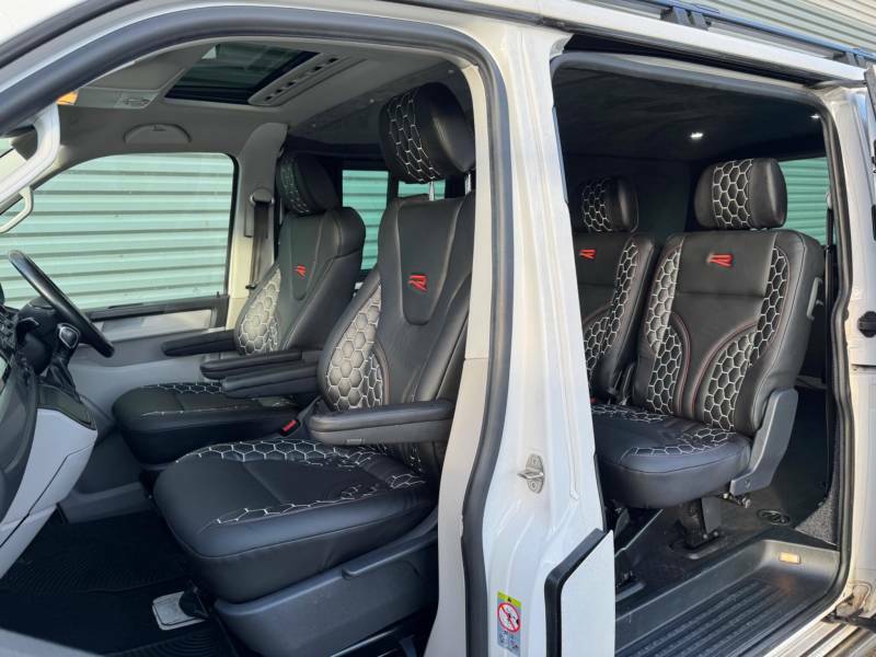 Volkswagen Transporter 2.0 Bitdi T32 Bluemotion Tech Highline Kombi Dsg 4 RE17HWR White #2