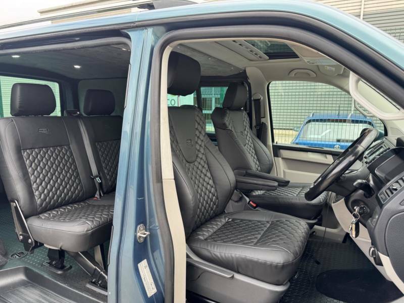 Volkswagen Transporter 2.0 Bitdi T32 Bluemotion Tech Highline Kombi Dsg F CV68EZP Green #2