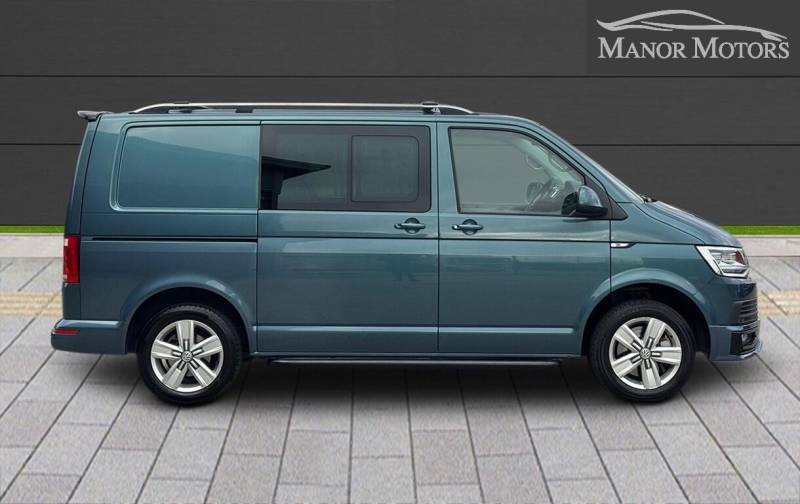 Volkswagen Transporter 2.0 Bitdi T32 Bluemotion Tech Highline Kombi Dsg F CV68EZP Green #4