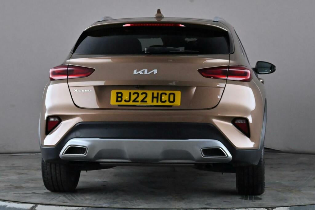 Kia Xceed 1.5 T Gdi 3 Suv Ss BJ22HCO Brown #6