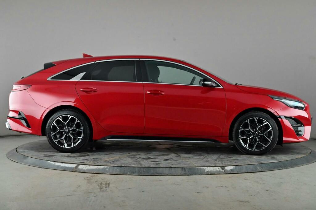 Kia Proceed 1.5 T Gdi Gt Line Shooting Brake Red #4