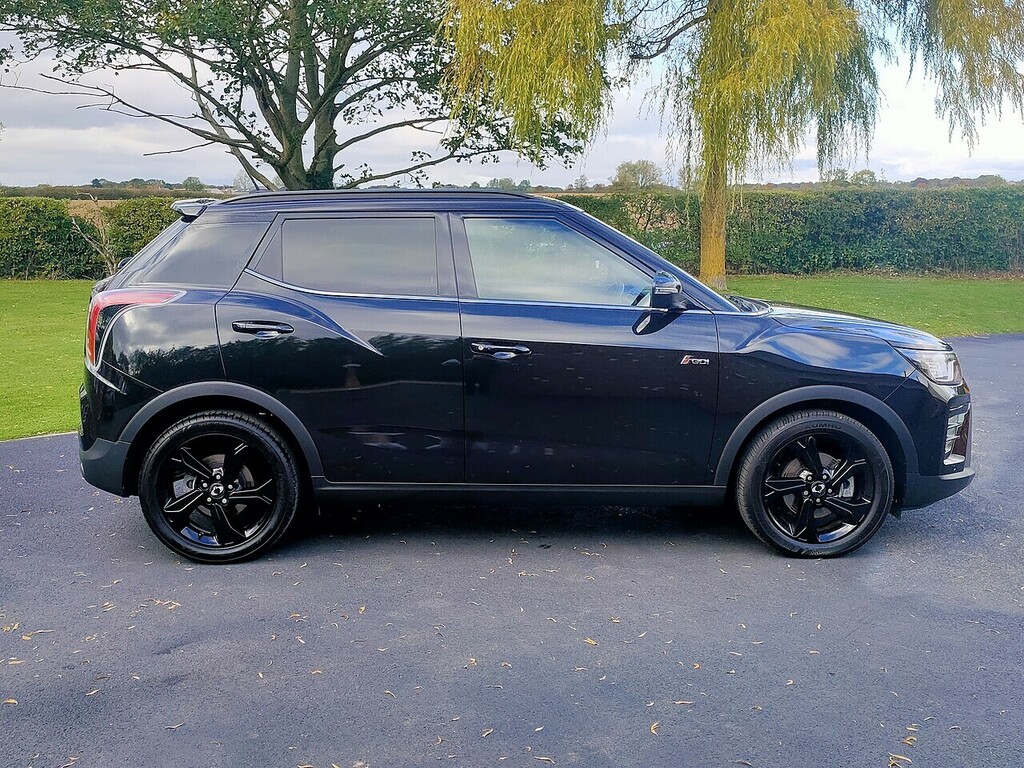 SsangYong Tivoli K40 BF74SXV Black #2