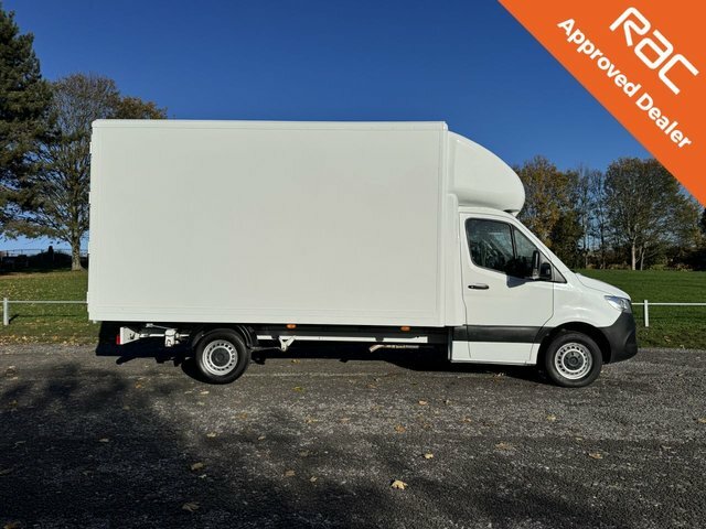 Mercedes-Benz Sprinter 2.0 315Cdi 3.5T. Lwb Progressive Luton Box Van Eur YB22LVV White #2