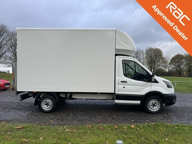 Ford Transit Custom 2.0 350 Ecoblue Leader Luton Tail Lift Rwd RX21CRV White #3