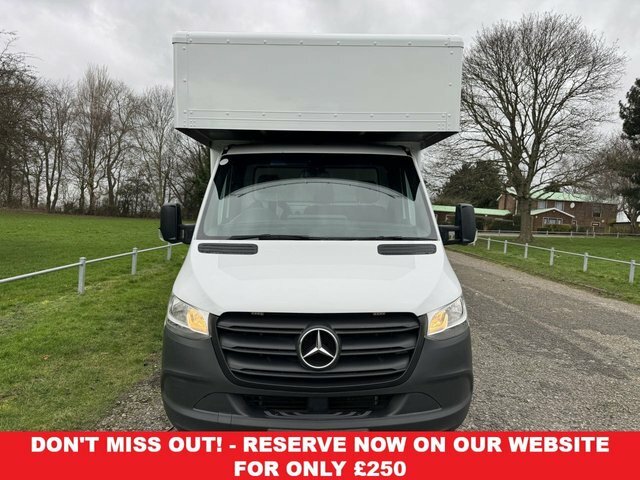 Mercedes-Benz Sprinter 2.0 315Cdi 3.5T. Lwb Extra Long 4.8M 16Ft Luton KR71WLB White #4