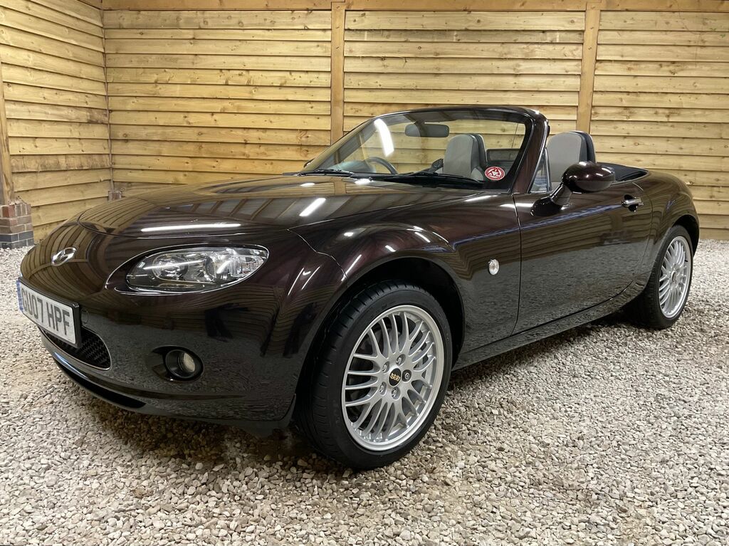 Mazda MX-5 Z Sport Roadster Red #3
