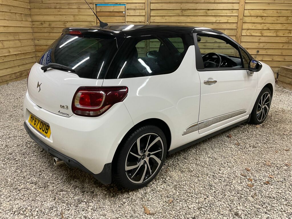 DS DS 3 Puretech Connected Chic Hatchback White #6