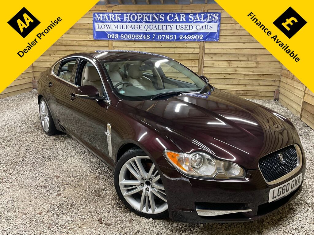 Jaguar XF S V6 Portfolio Saloon Red