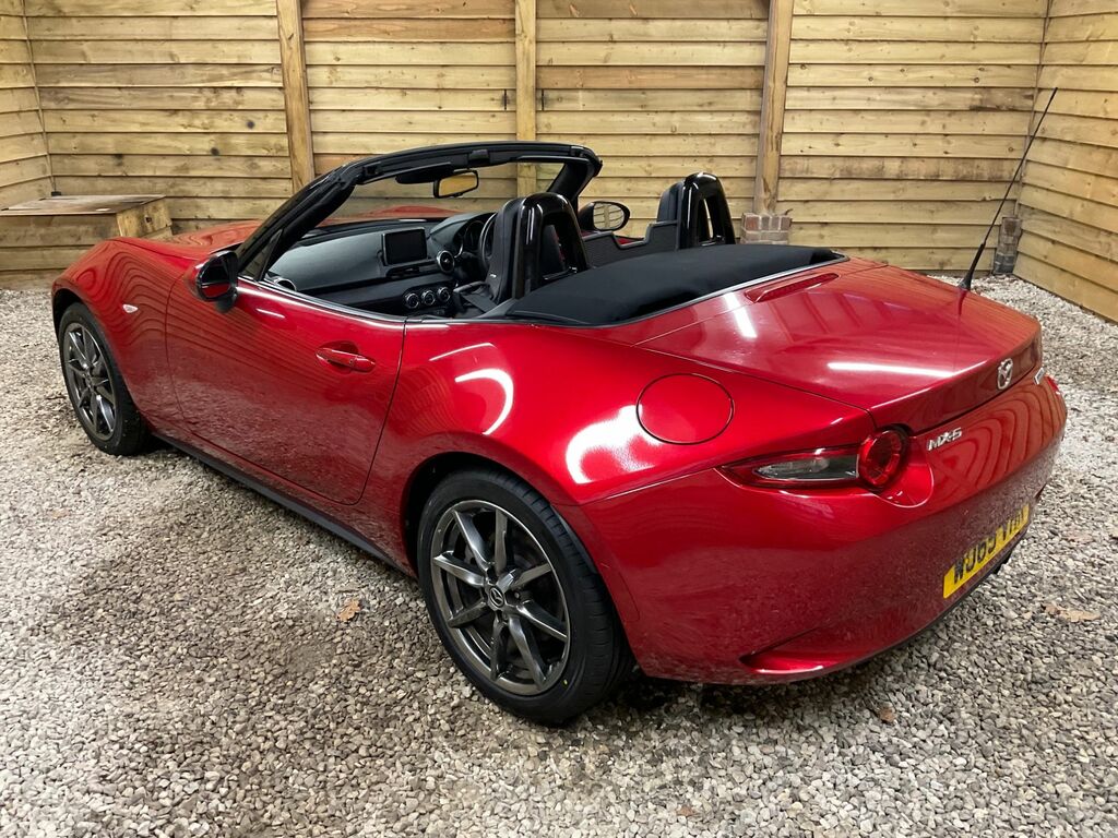 Mazda MX-5 Skyactiv-g Sport Nav Convertible Red #4