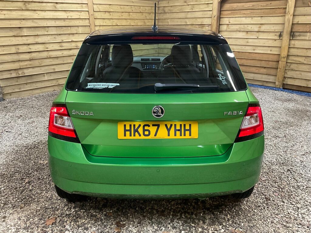 Skoda Fabia Colour Edition Hatchback HK67YHH Green #5