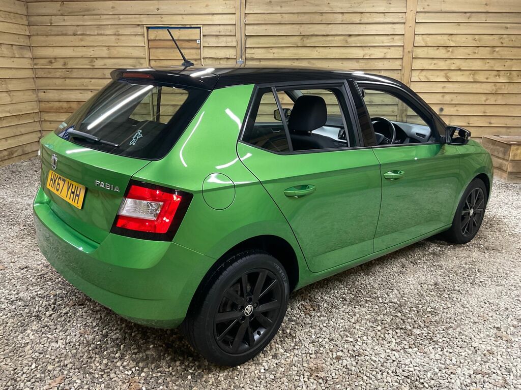 Skoda Fabia Colour Edition Hatchback HK67YHH Green #6