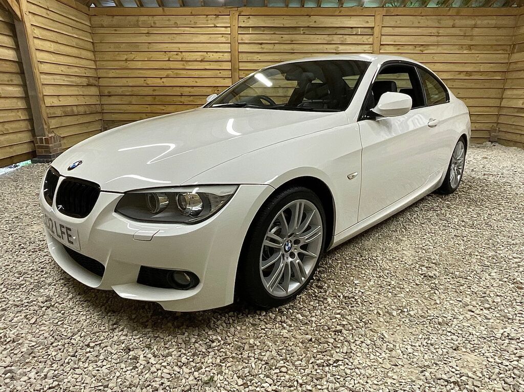 BMW 3 Series 330I M Sport Coupe White #3