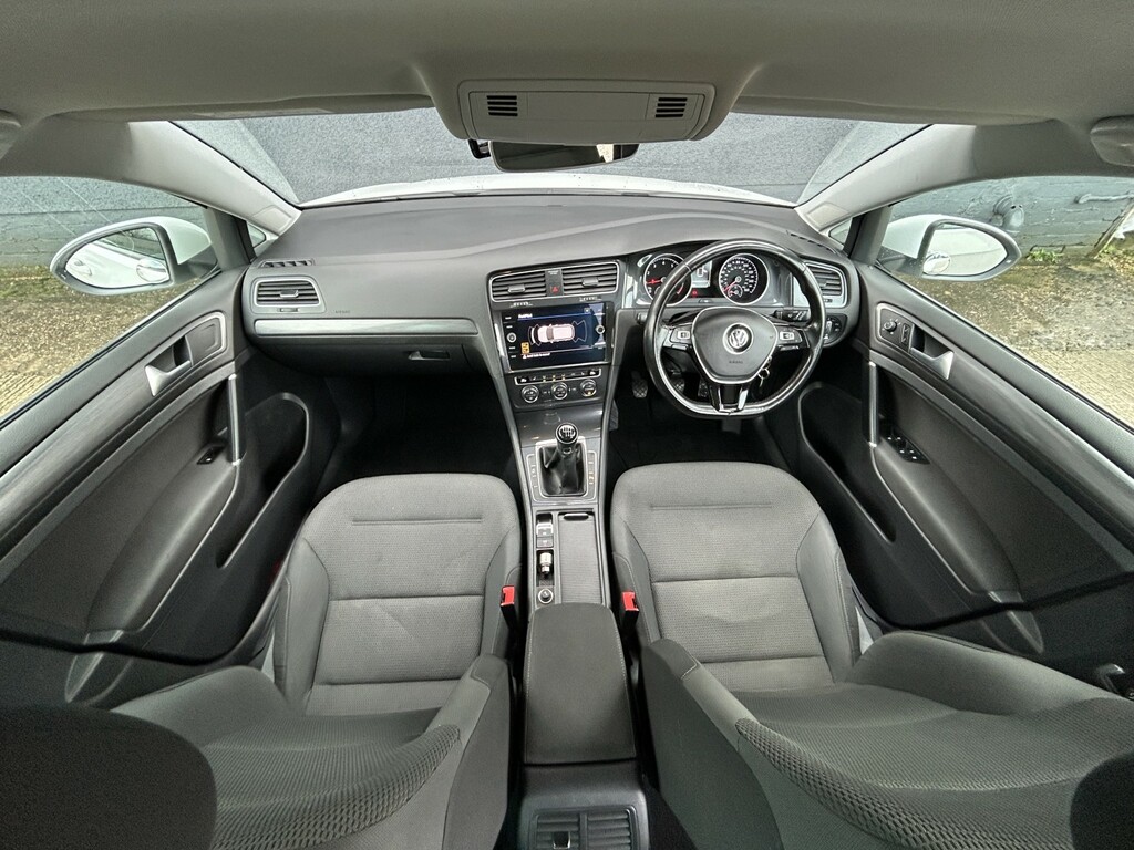 Volkswagen Golf Hatchback 1.0 Tsi Match Edition 201969 GD69AEE White #3