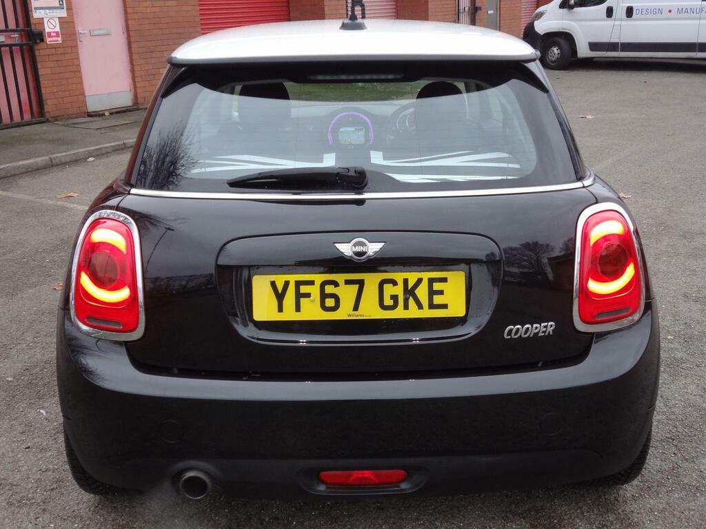 Mini Hatch 1.5 Cooper Euro 6 S S YF67GKE Black #5
