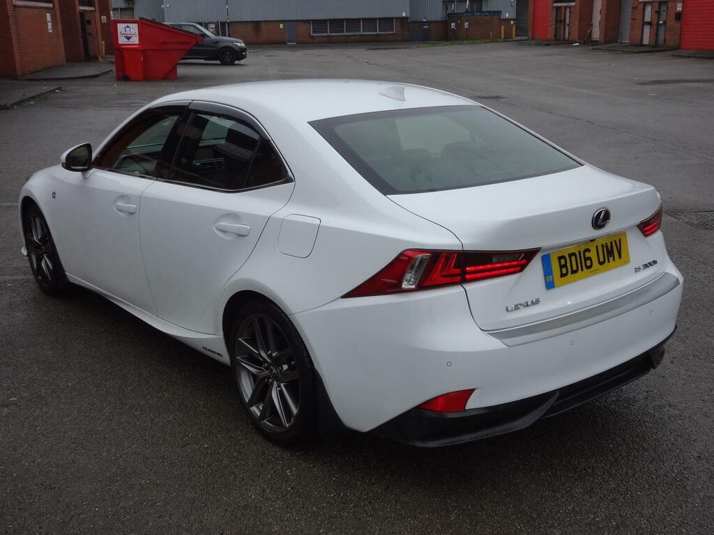 Lexus IS 2.5 300H F Sport E-cvt Euro 6 S S BD16UMV White #4