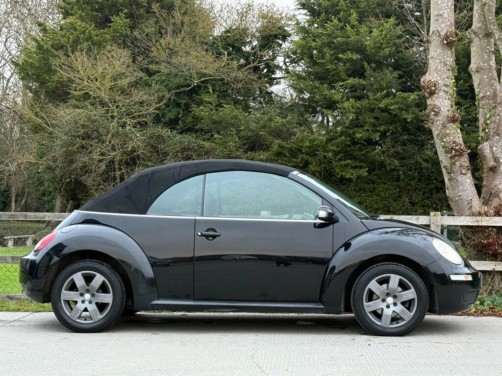 Volkswagen Beetle 1.6 Luna Cabriolet Euro 4 Black #3