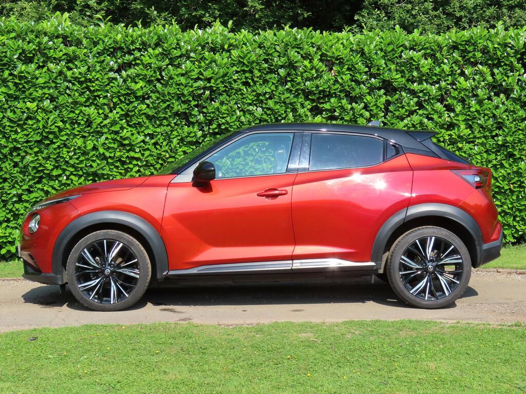 Nissan Juke 1.0 Dig-t Tekna Suv Euro 6 Ss LV70YOW Red #4