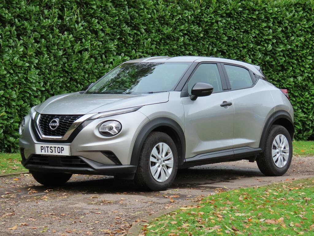 Nissan Juke 1.0 Dig-t Visia Suv Euro 6 Ss WM23ZKB Silver #2
