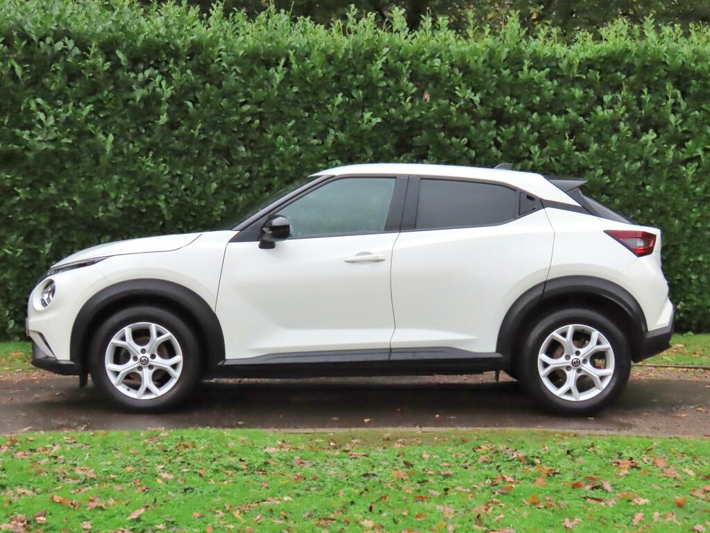 Nissan Juke 1.0 Dig-t N-connecta Suv Dct Euro YB71EBM White #4