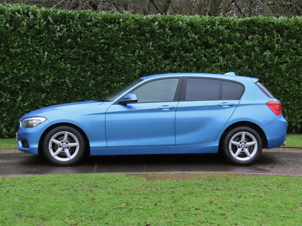 BMW 1 Series 1.5 118I Gpf Se Hatchback Euro 6 FH19FHV Blue #4