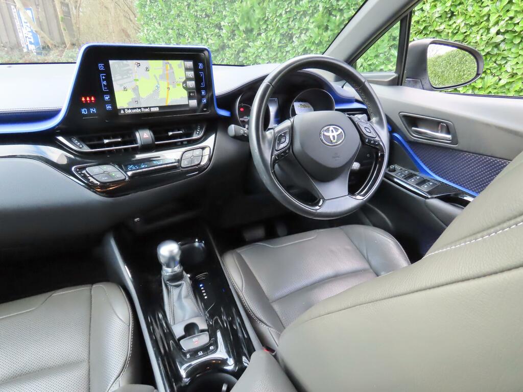 Toyota C-Hr 1.8 Vvt-h Dynamic Suv Hybrid Cvt Euro 6 GJ17XXB White #3