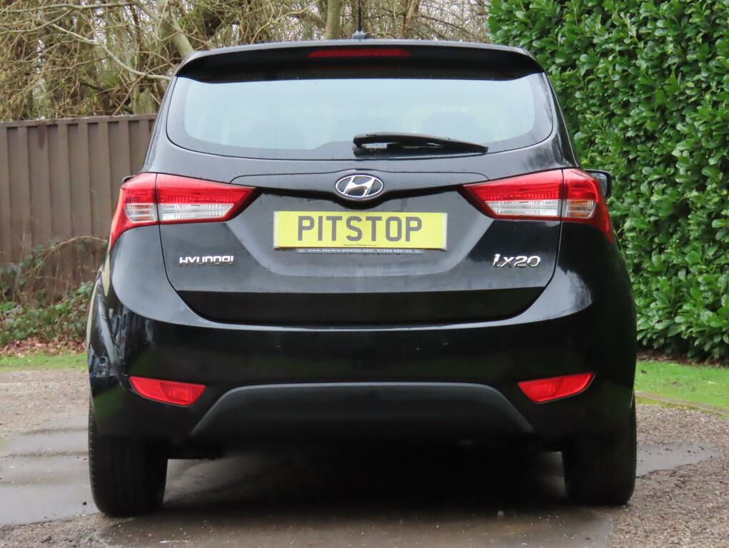 Hyundai Ix20 1.4 Blue Drive Se Hatchback Euro Black #6