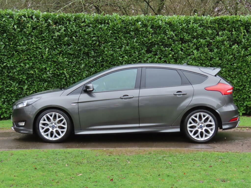Ford Focus 1.0T Ecoboost St-line Hatchback VN18OTL Grey #4