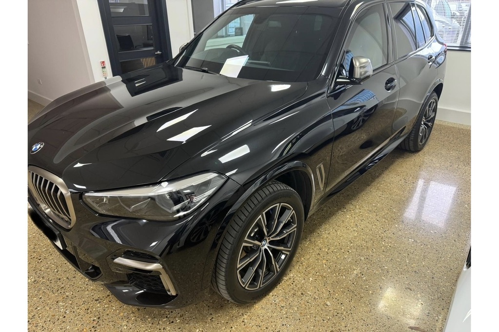 BMW X5 M50i V8 U336 Ulez Blue