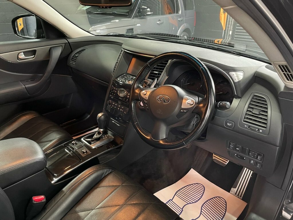 Infiniti QX70 3L Fx30d Black #4
