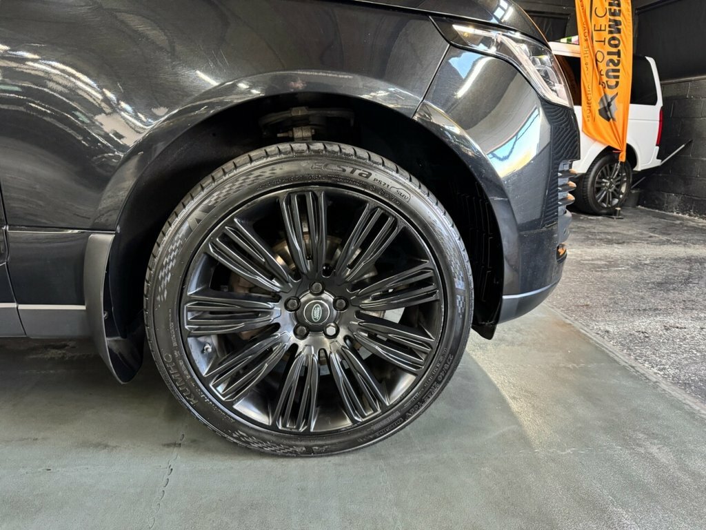 Land Rover Range Rover 3L Vogue PN18OHO Black #3