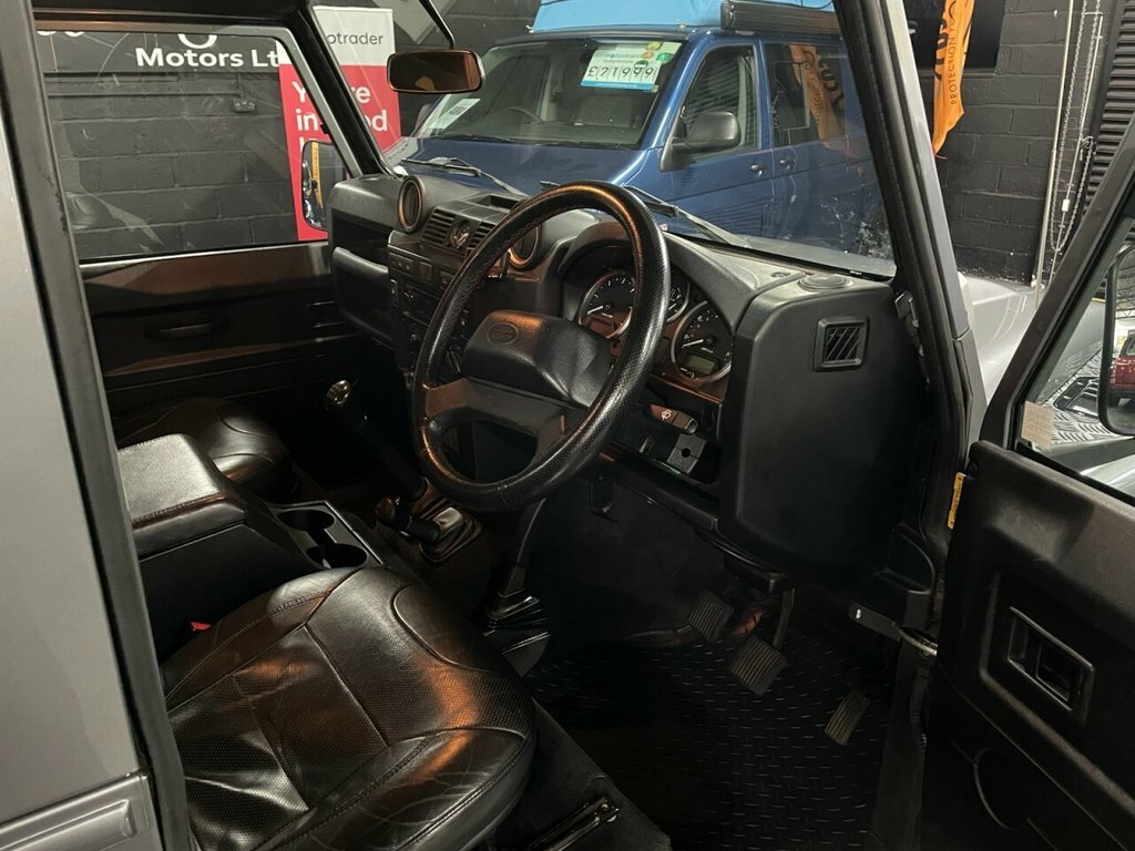 Land Rover Defender 90 2.2L Xs VX13LWA Grey #6