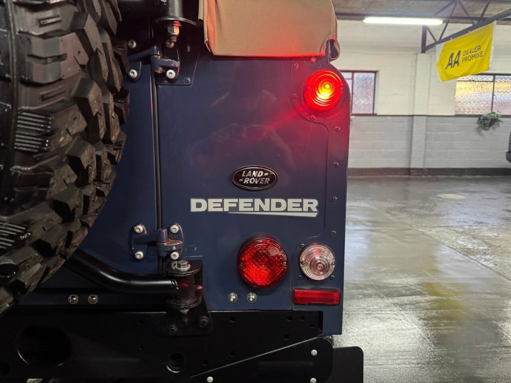 Land Rover Defender 90 2.2L Null DP12CEO Blue #6