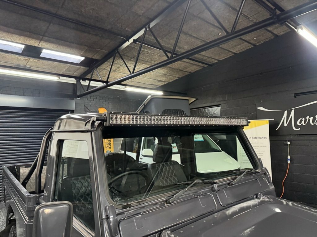 Land Rover Defender 110 Suv Grey #5