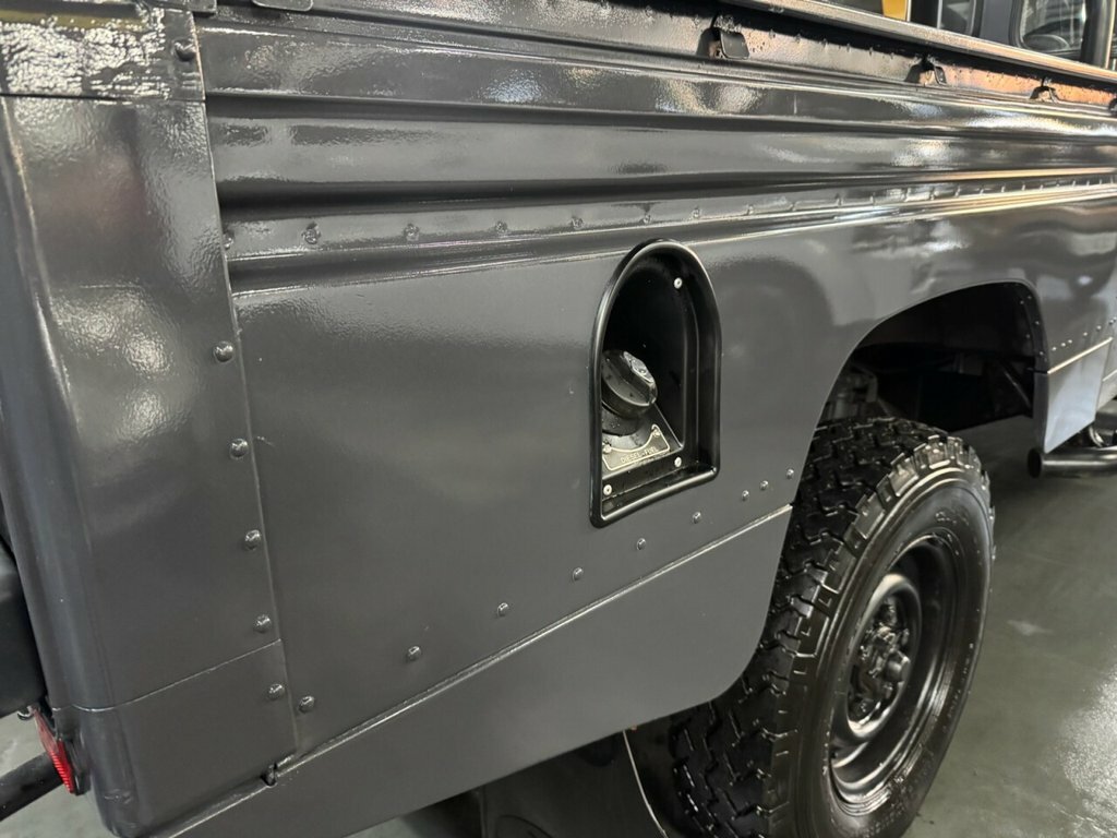 Land Rover Defender 110 Suv Grey #6