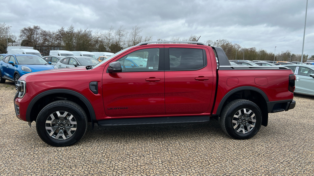 Ford Ranger Ranger Pick Up Dcab Wildtrak 2.3 Ecoboost Phev 28 Red #4