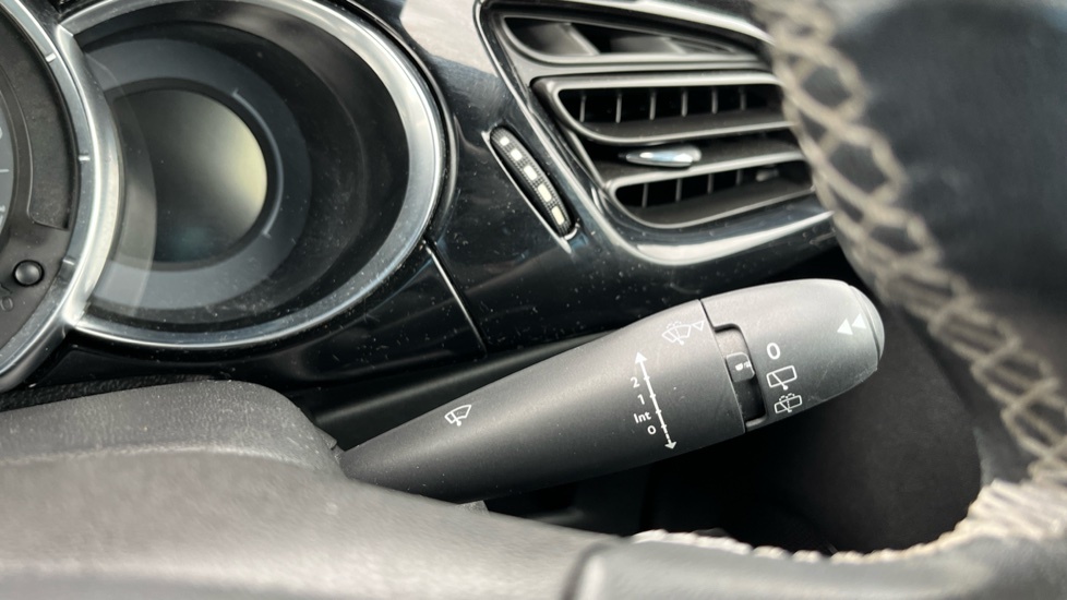 Citroen DS3 1.2 Puretech Connected Chic Hatchback M Black #23
