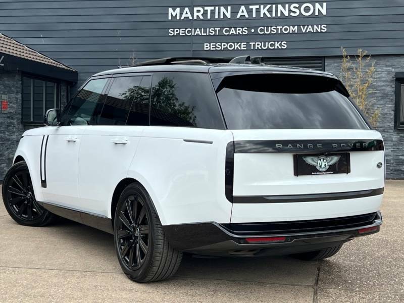 Land Rover Range Rover 3.0 D300 Se - 2022 22 LD22SDV White #5