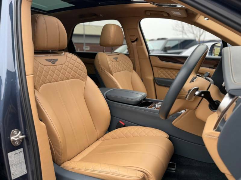 Bentley Bentayga 6.0 W12 - 2016 16 YD16UDZ Blue #6